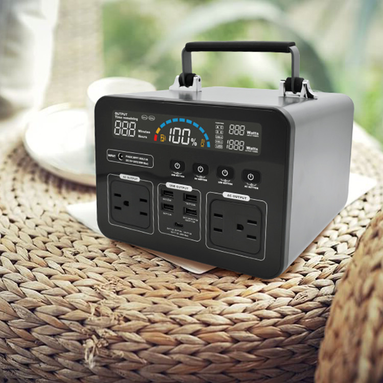 Vehicle Grade Portable 500W 135200mAh Camping Power Bank